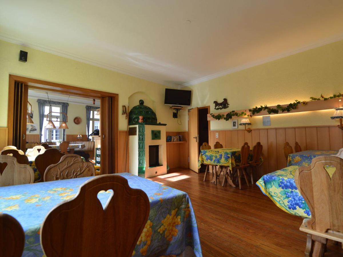 Classy Holiday Home In Uerzig Near Forest Oda fotoğraf